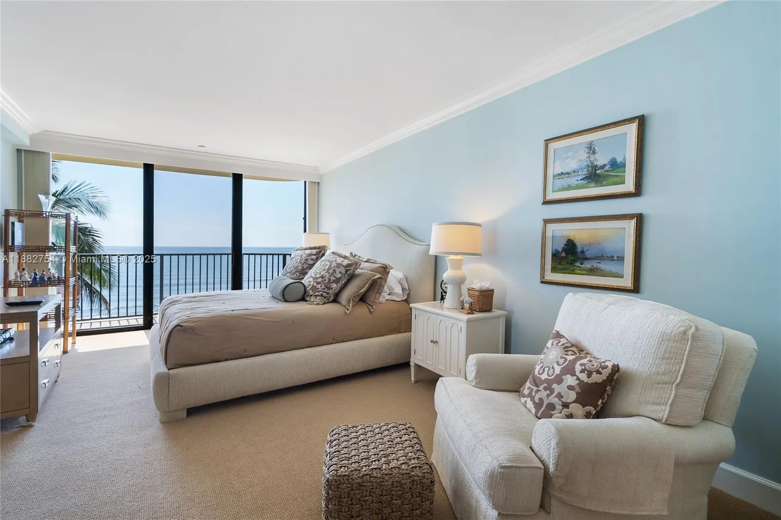 200 Beach Rd, #202