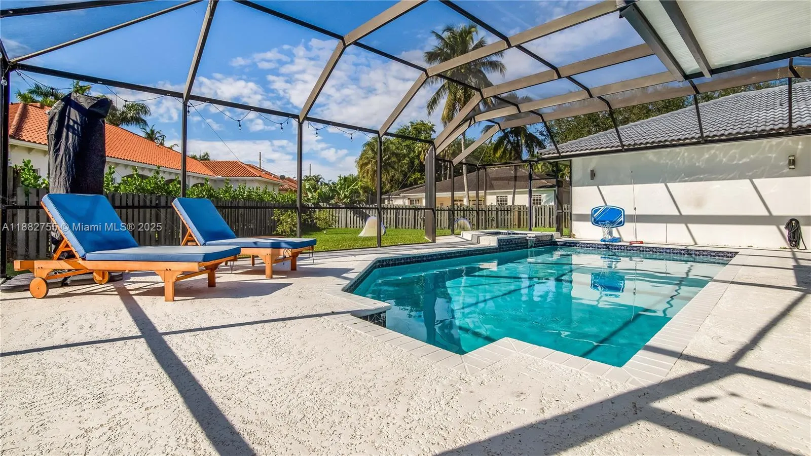 17750 SW 80th Ct