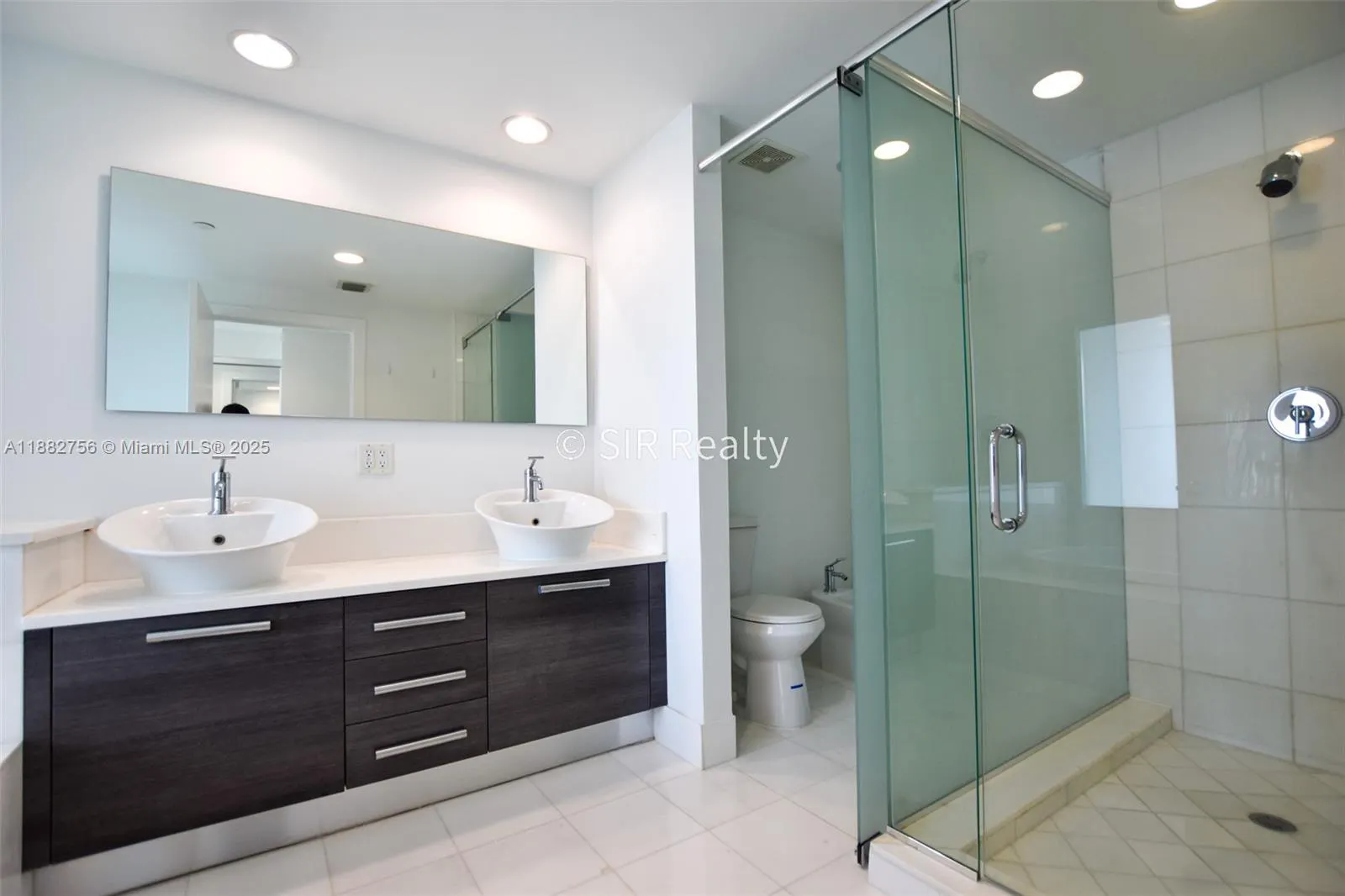 2950 NE 188th St, #336