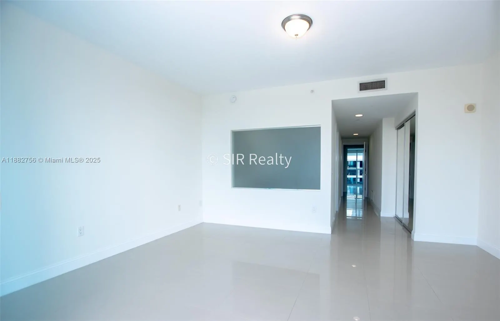 2950 NE 188th St, #336