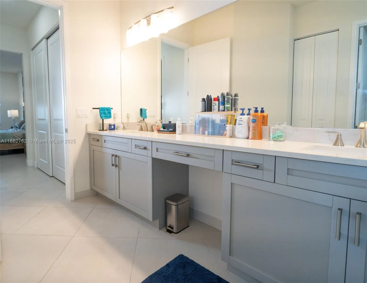 7315 Estero Dr