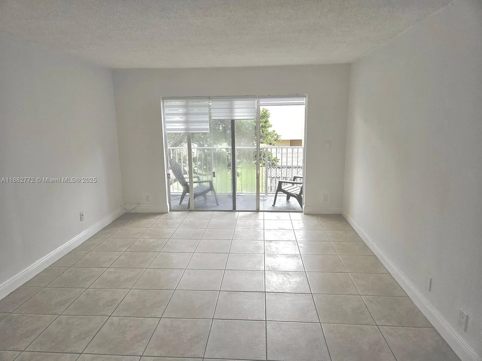5201 Geneva Way, #201