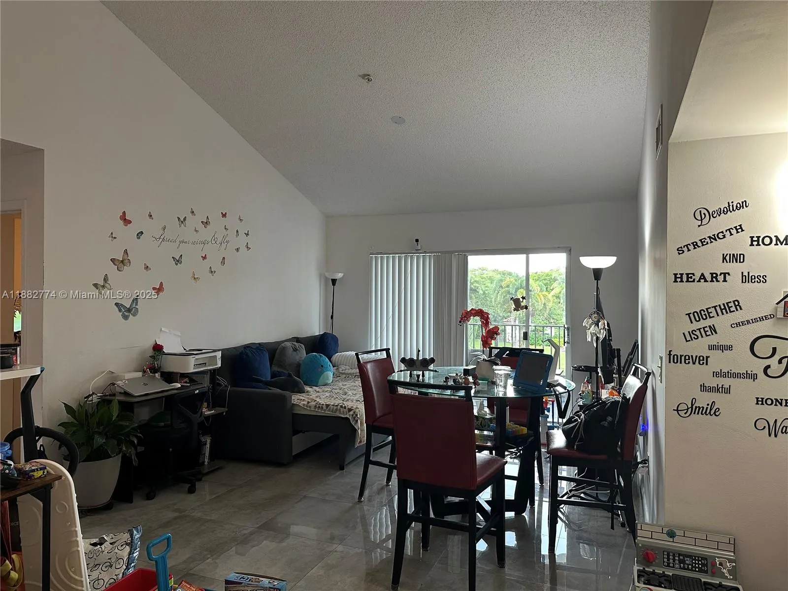 12124 Saint Andrews Pl, #304