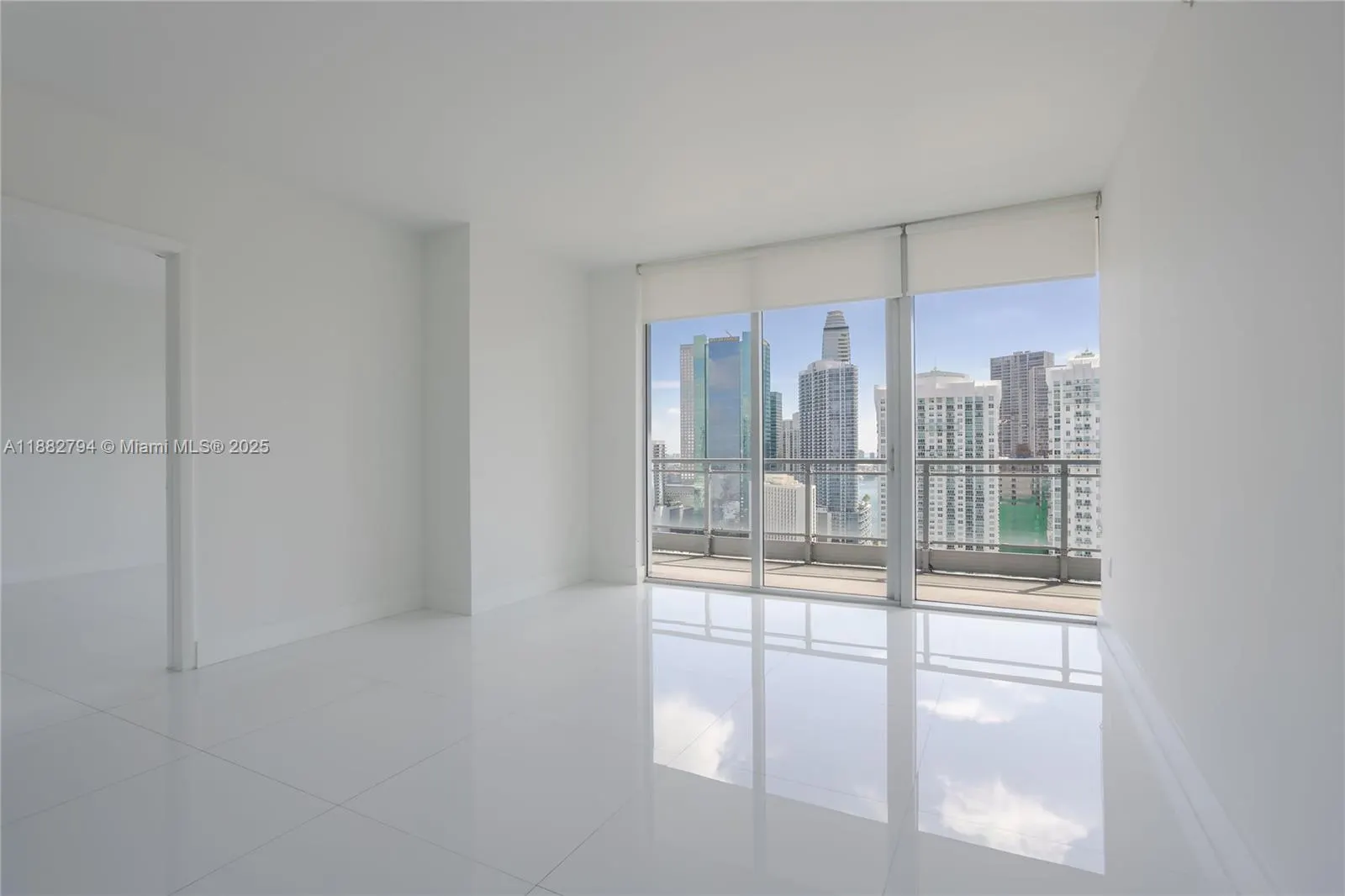 92 SW 3rd St, #3512