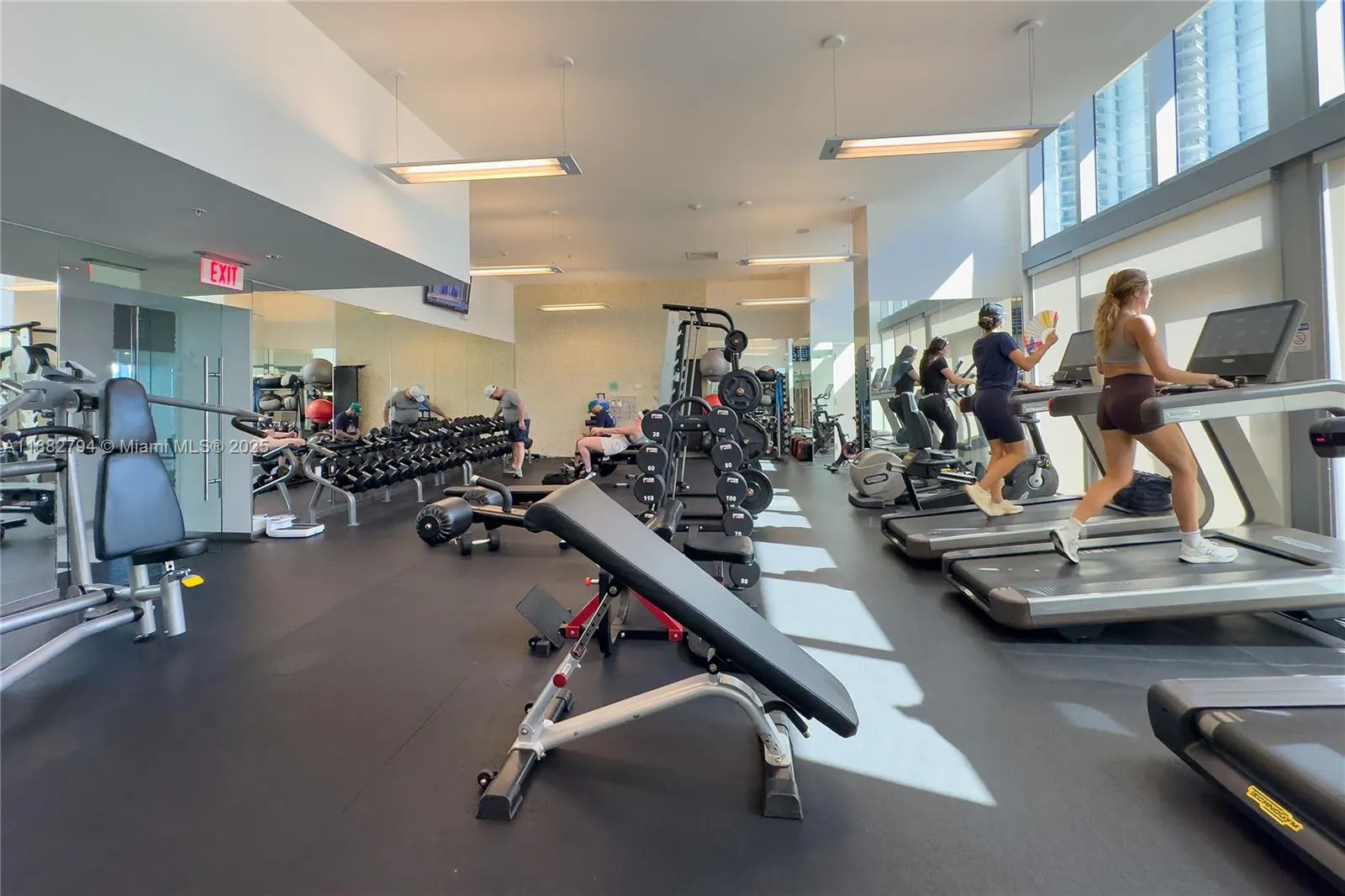 92 SW 3rd St, #3512