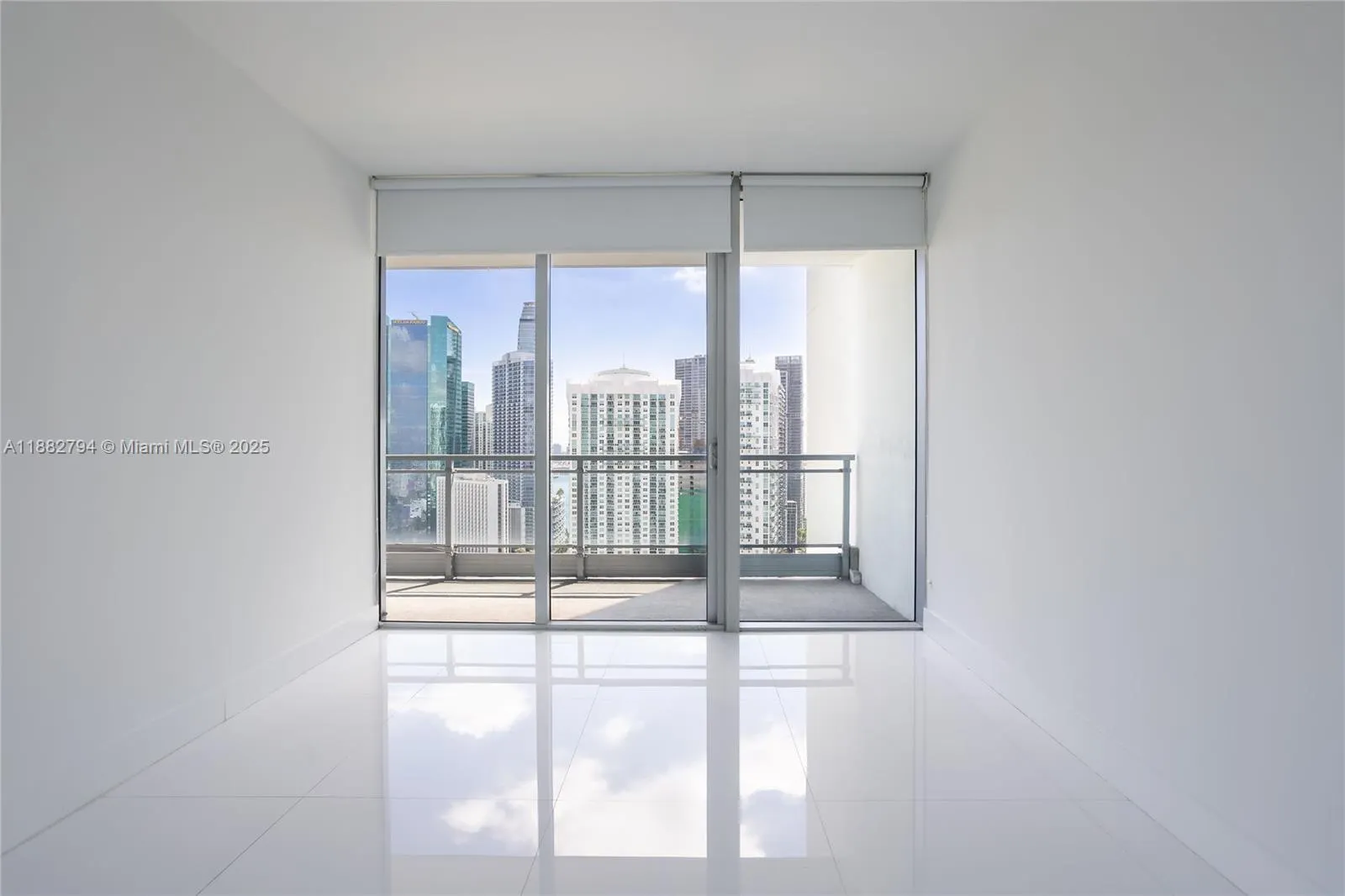 92 SW 3rd St, #3512