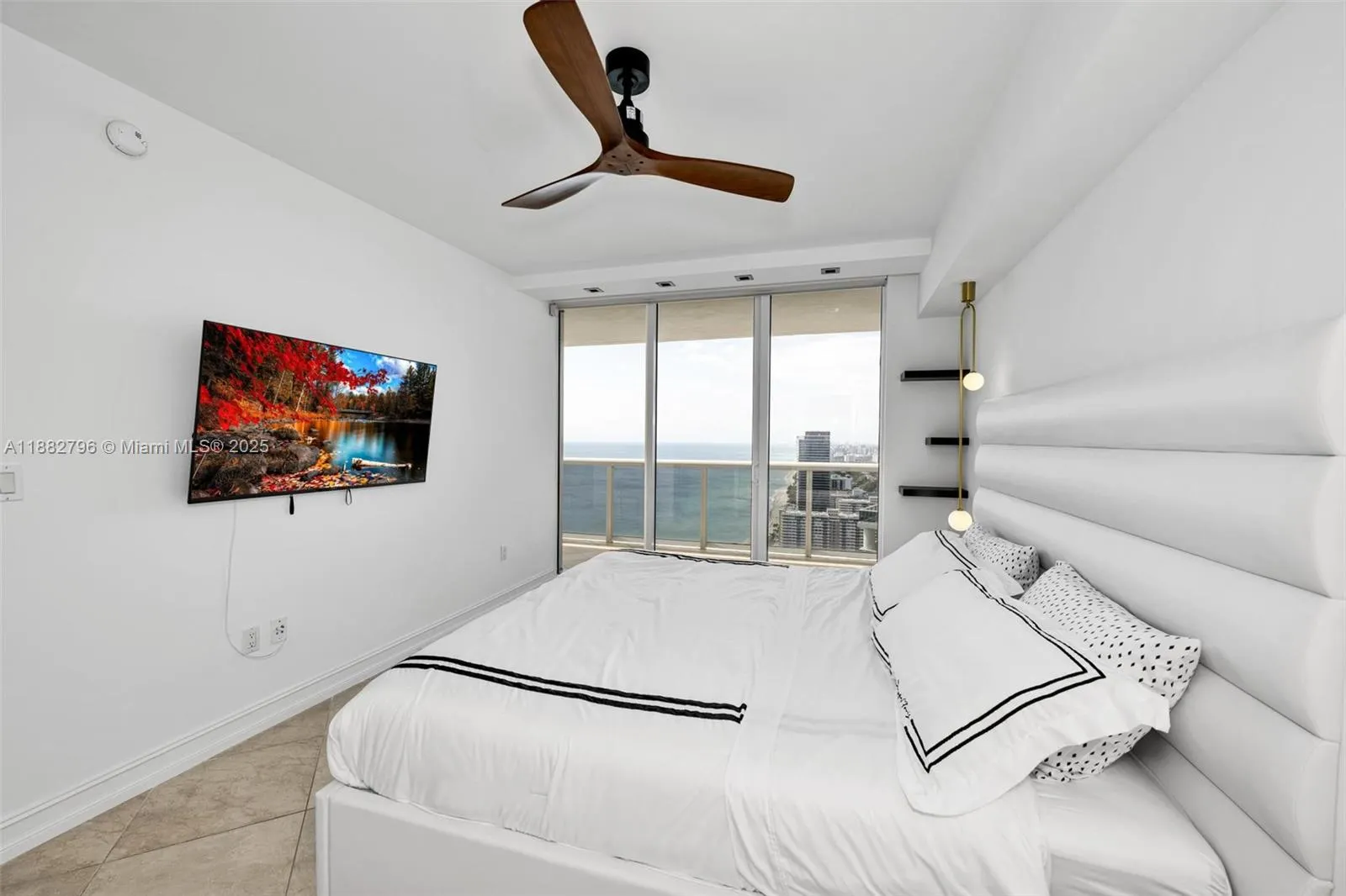 1830 S OCEAN DR, #4704