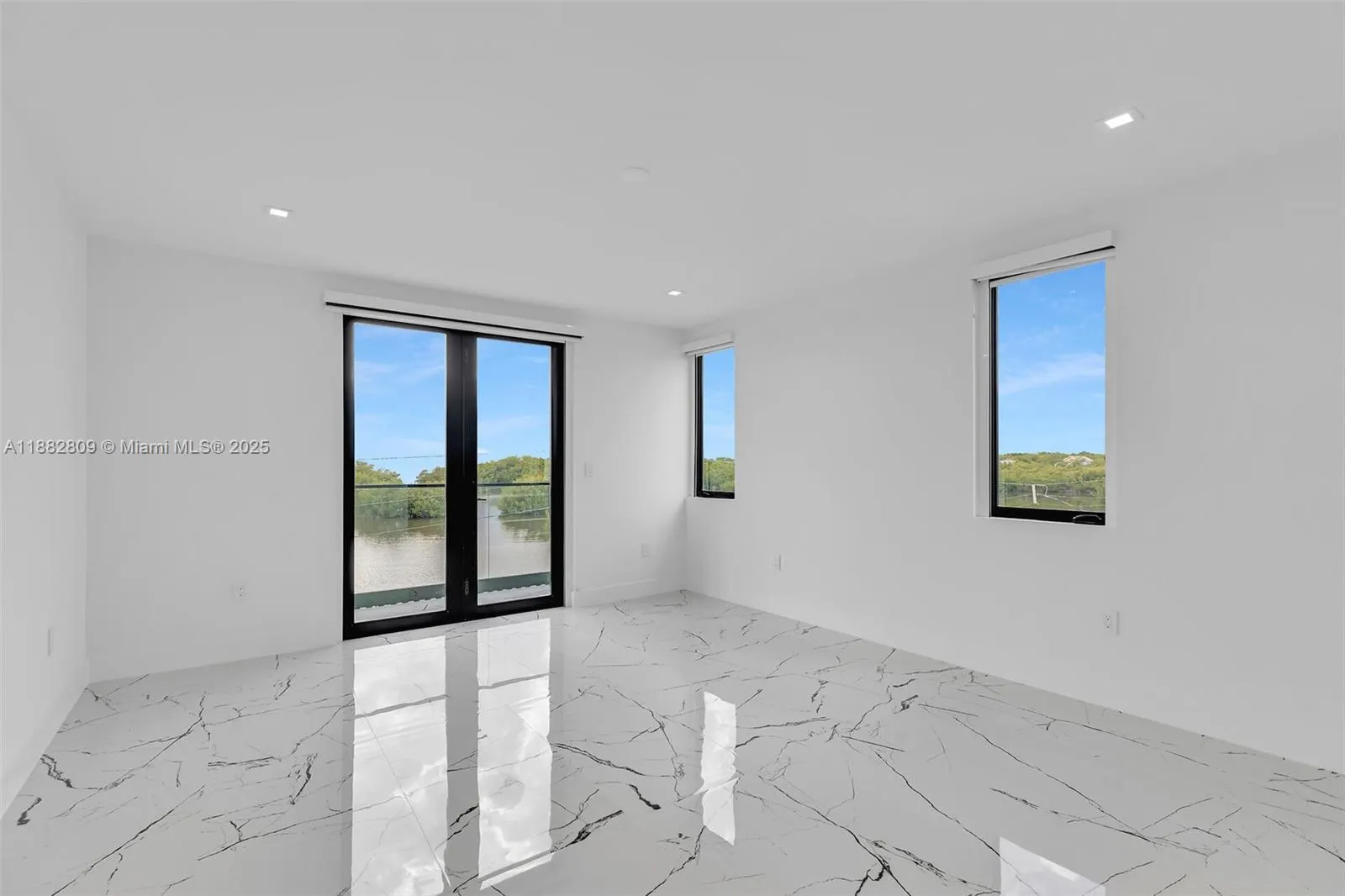 141 Grassy Rd
