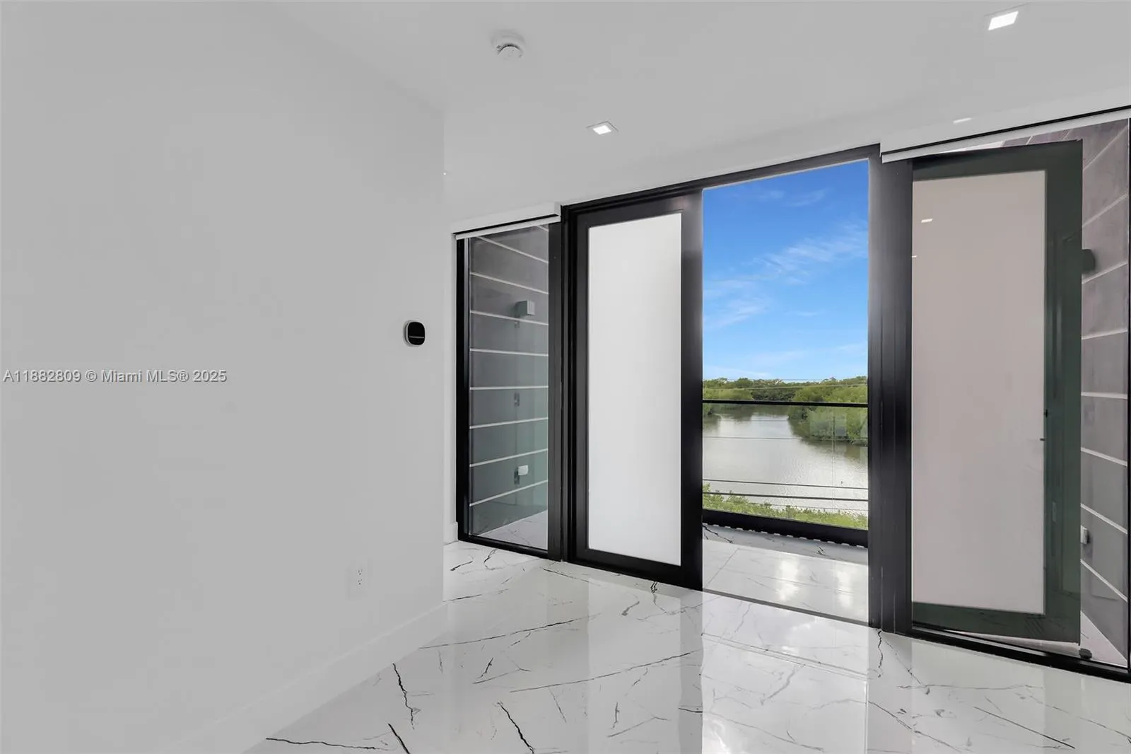 141 Grassy Rd