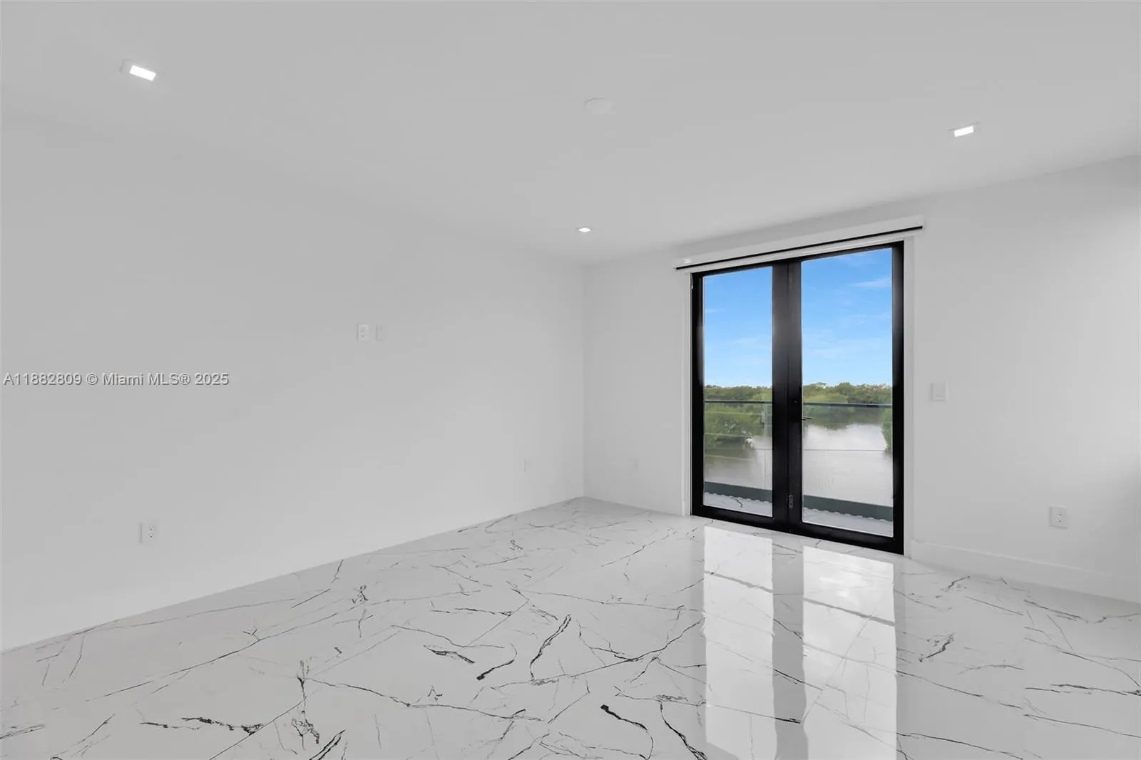 141 Grassy Rd