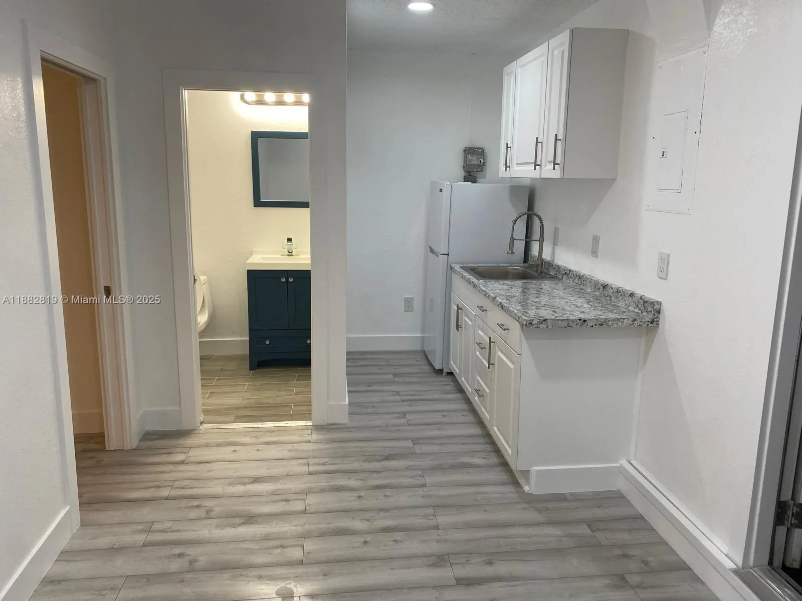 3415 55th Dr E, #E