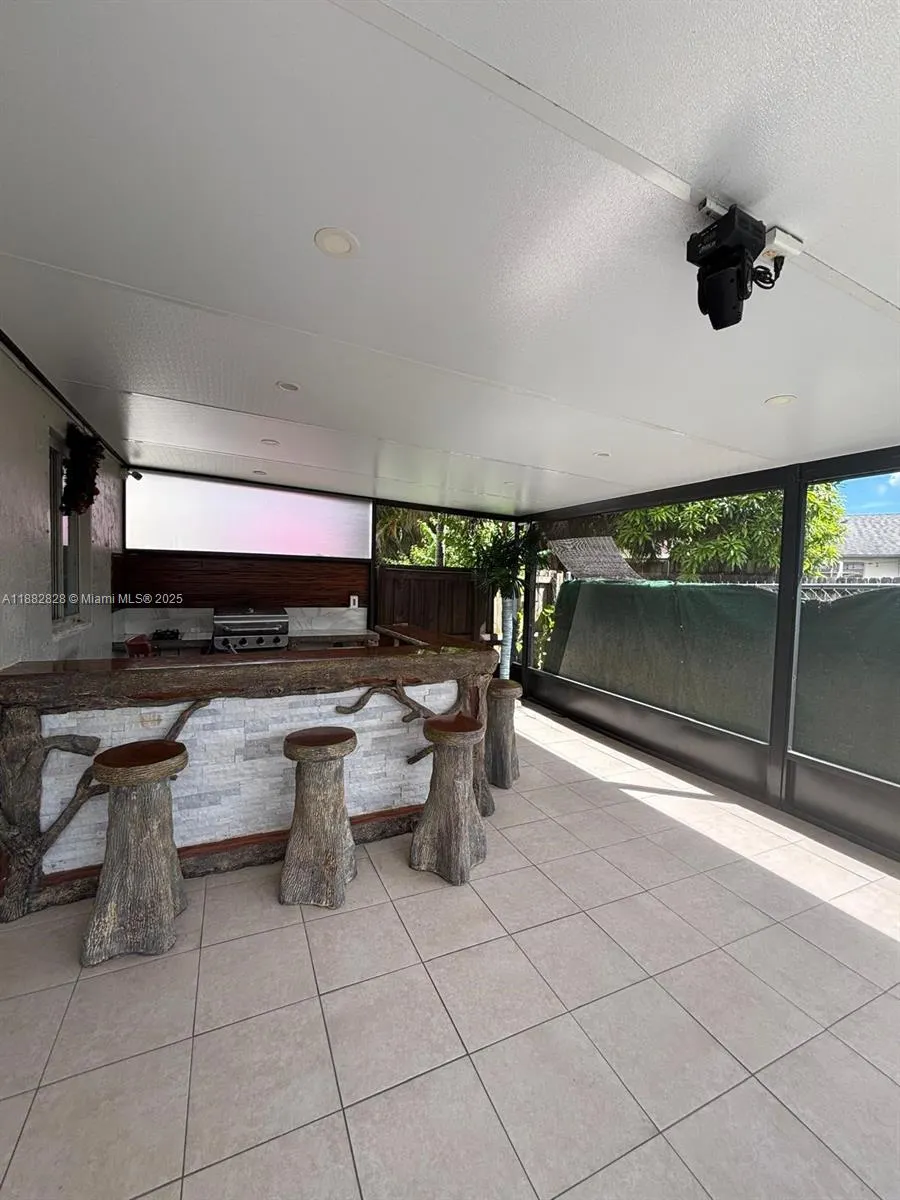 1133 SE 13th Ter