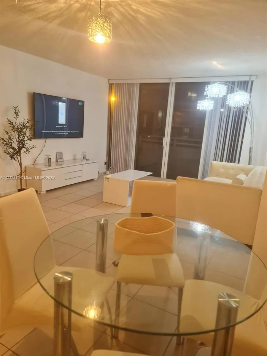 8911 Collins Ave, #203