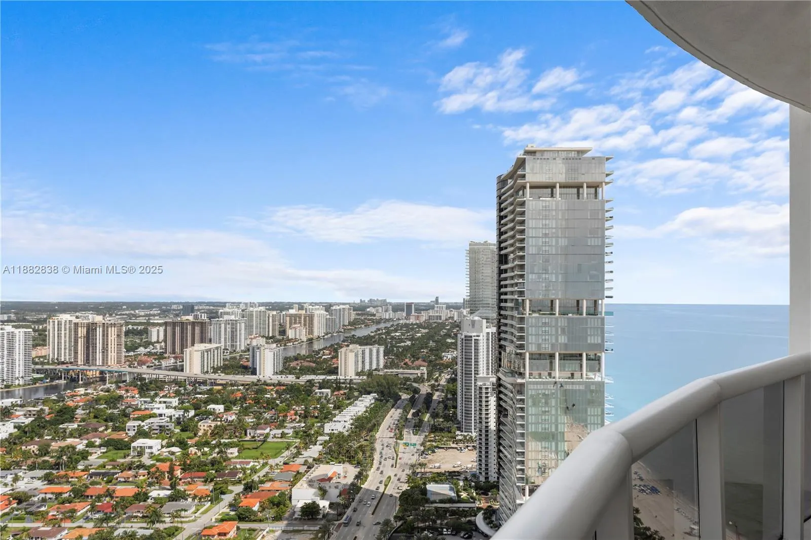 18201 Collins Ave, #5301