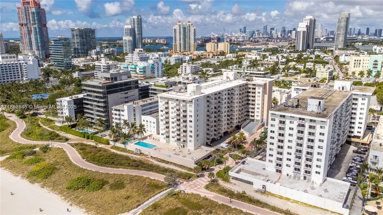 345 Ocean Dr, #408