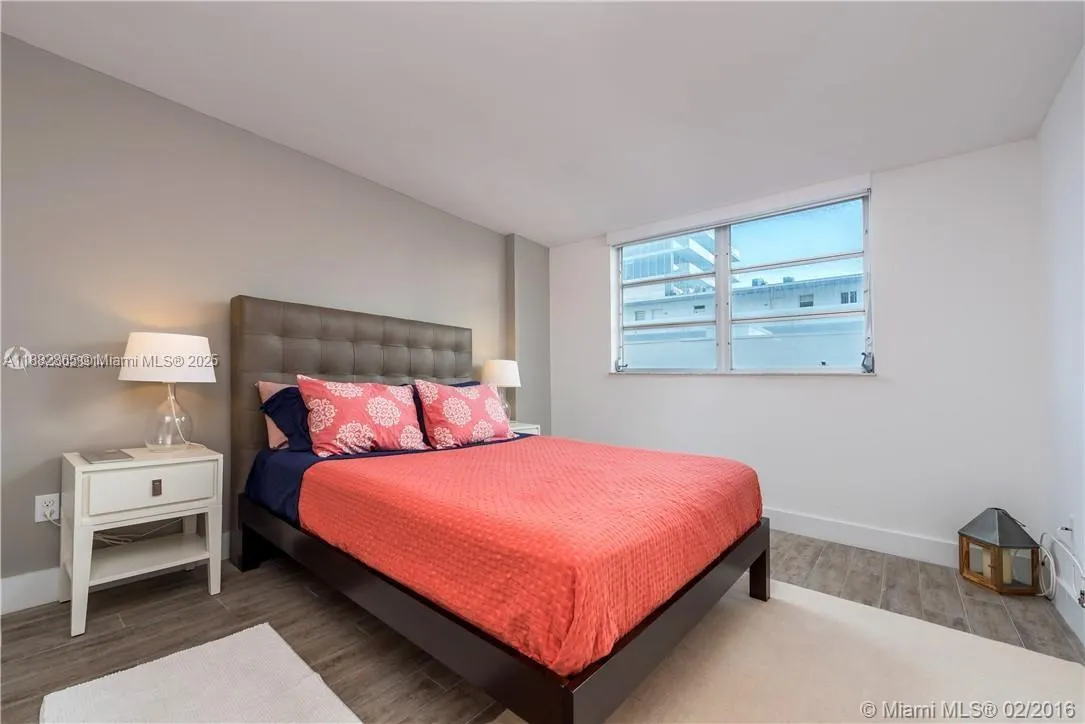 345 Ocean Dr, #408
