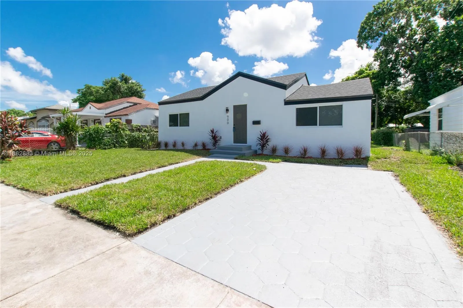 900 NW 64th St