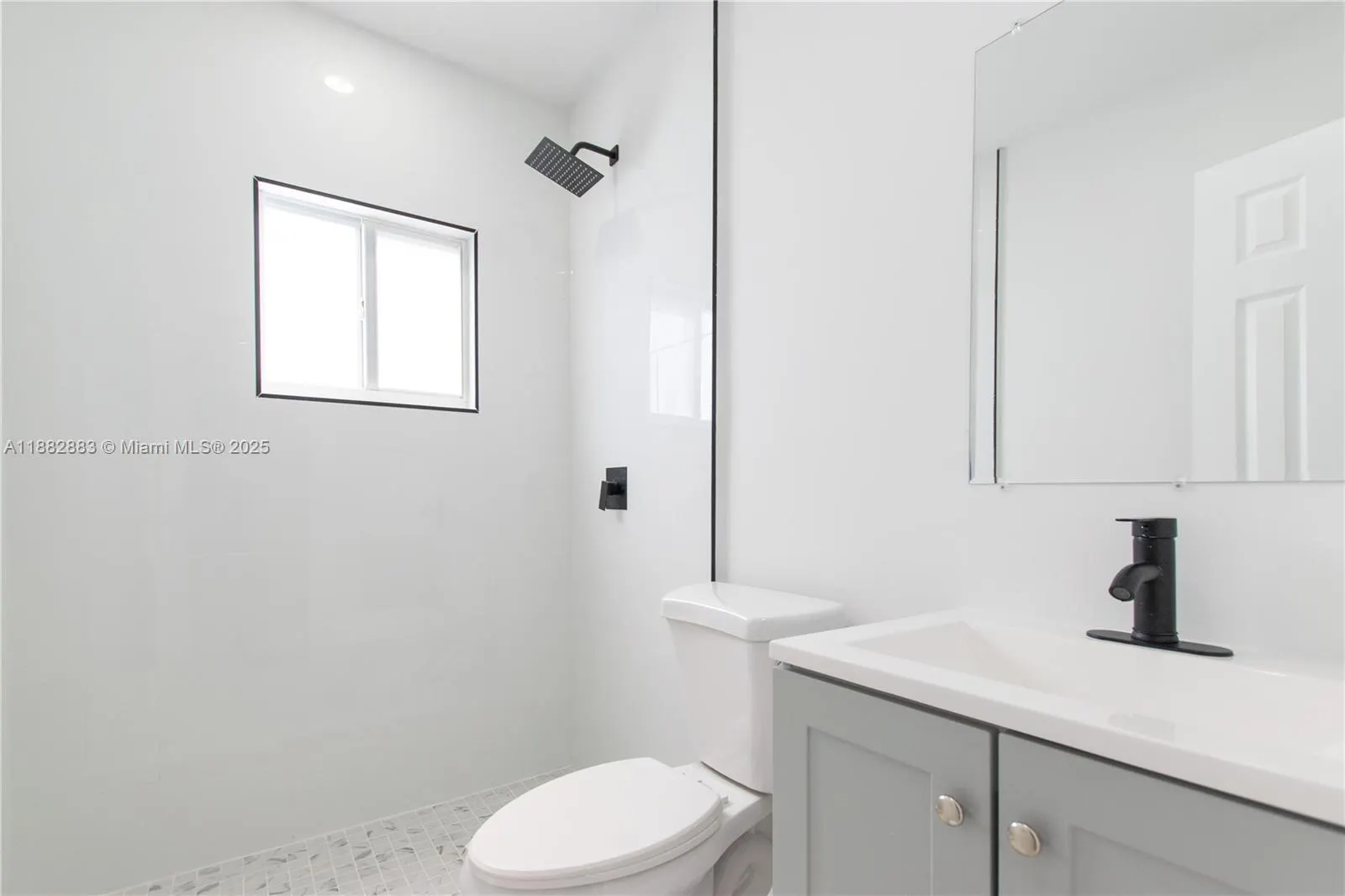 900 NW 64th St