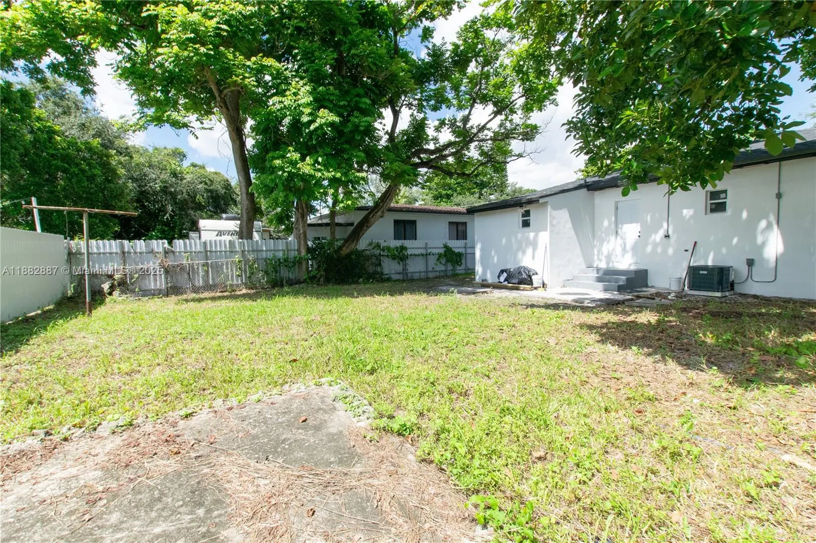 1420 NW 58th Ter
