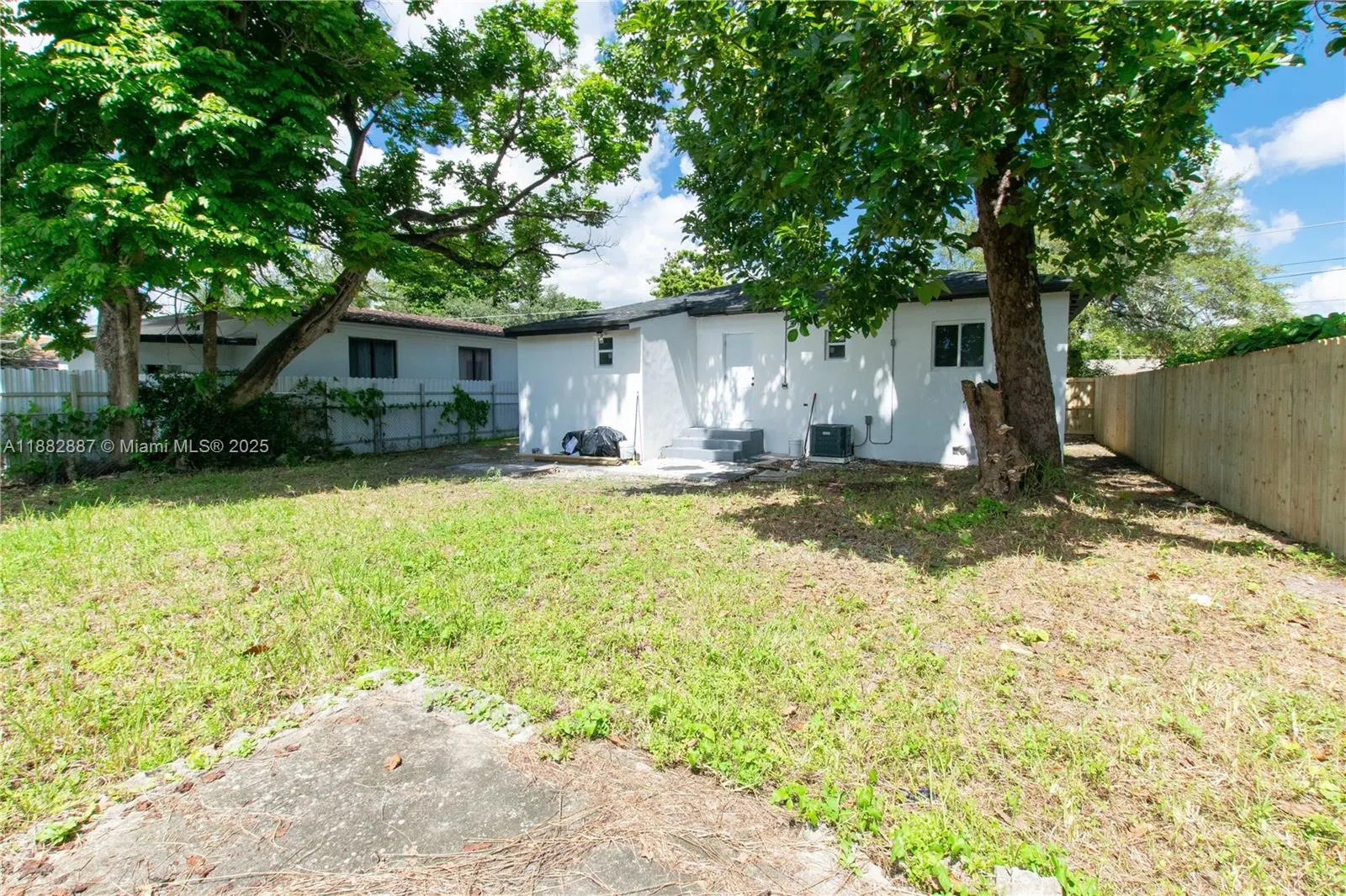 1420 NW 58th Ter