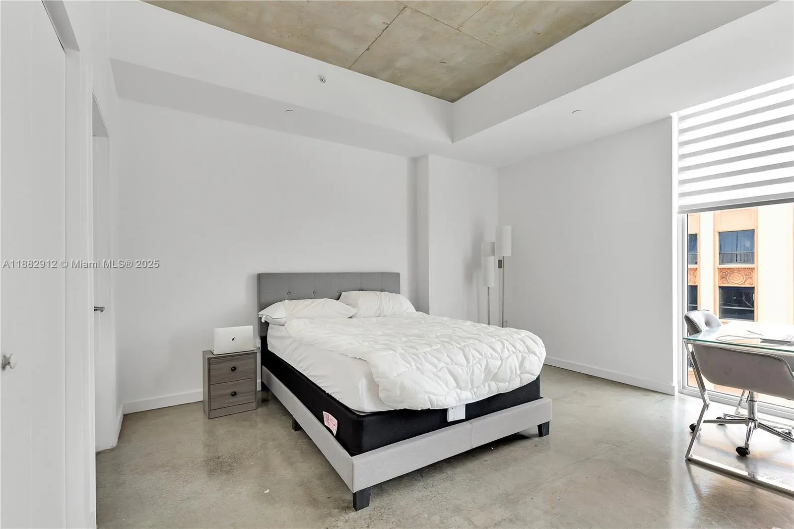 151 SE 1st St, #1107