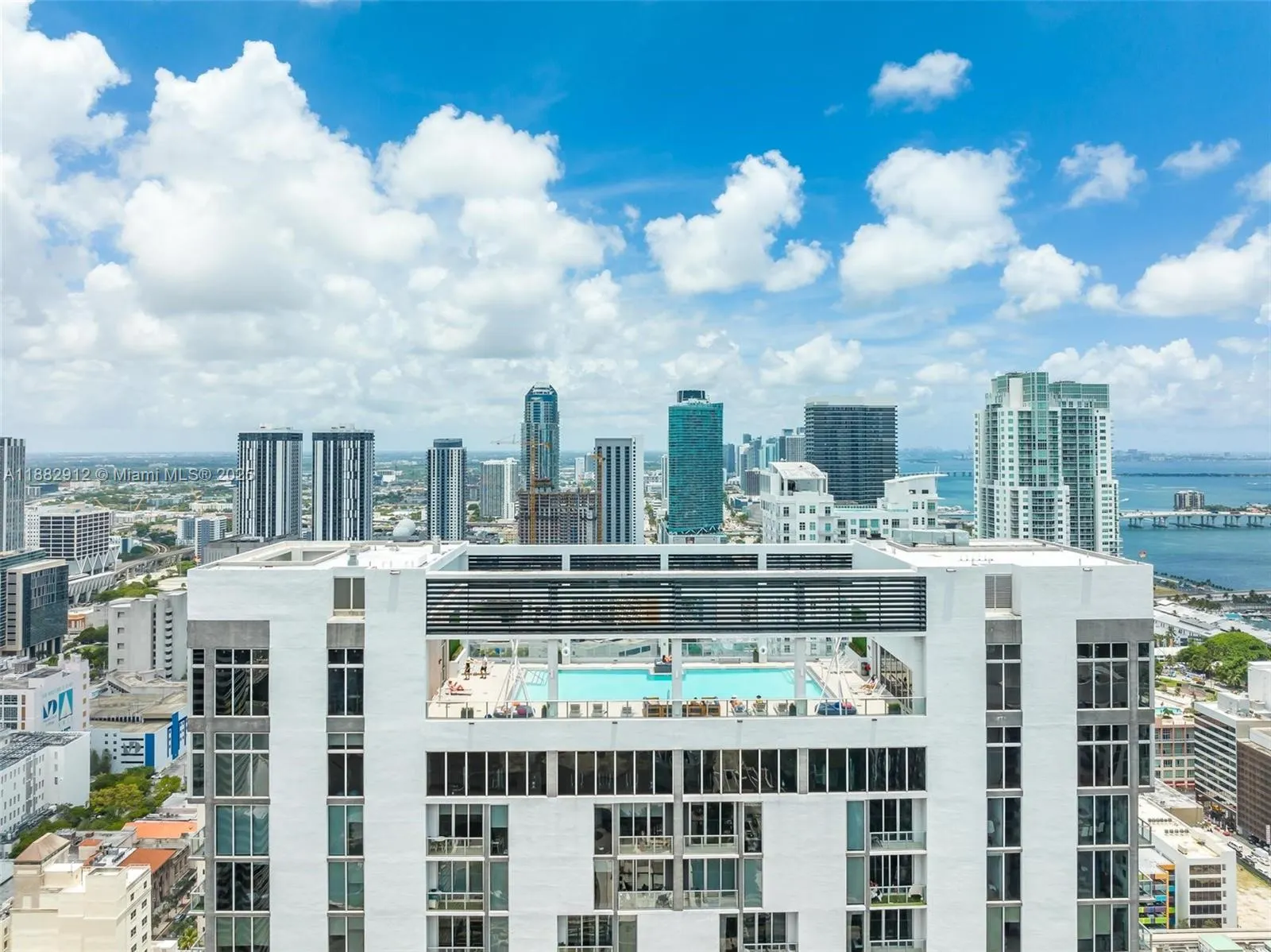 151 SE 1st St, #1107