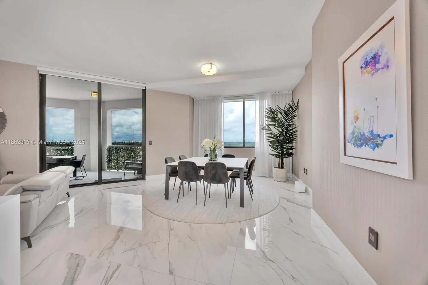 301 Altara Ave, #LPH914