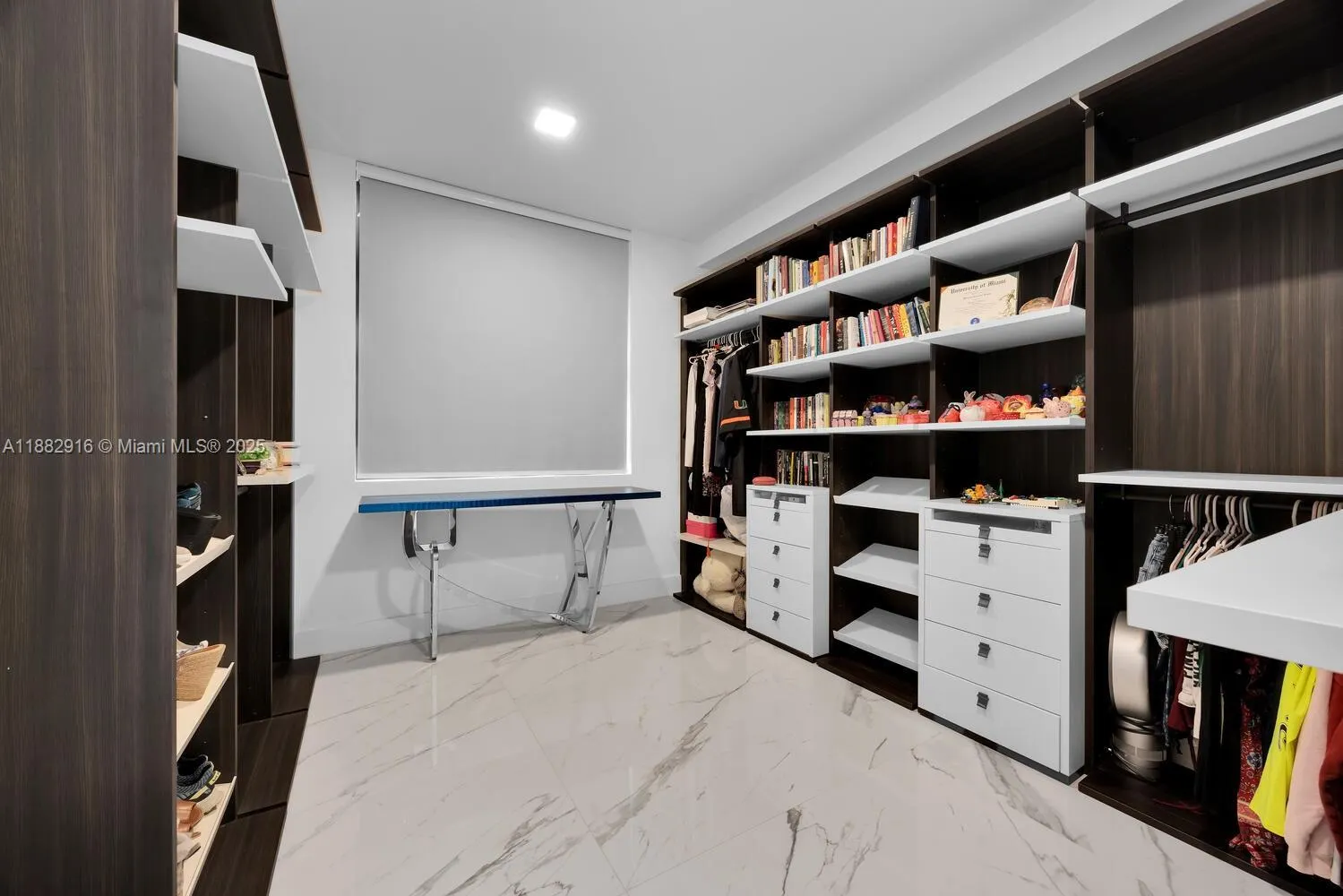 301 Altara Ave, #LPH914