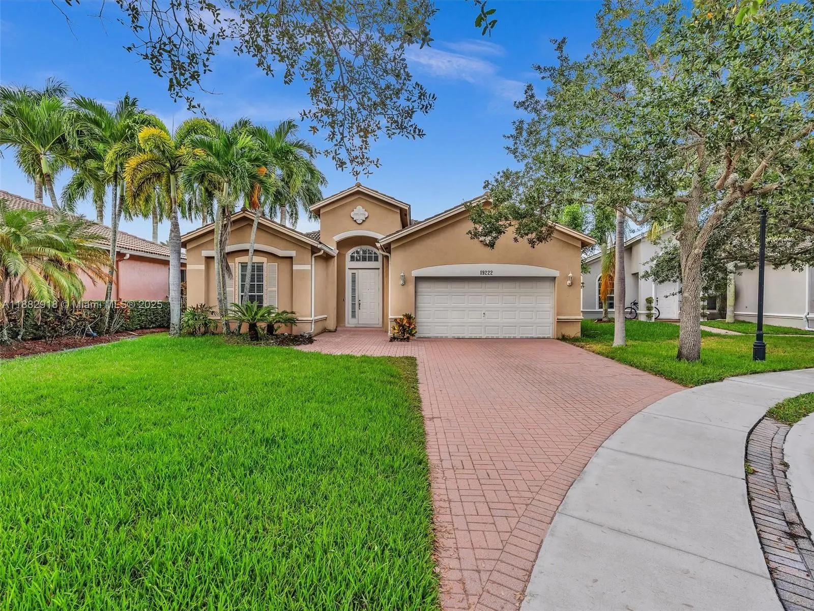19222 Crystal St