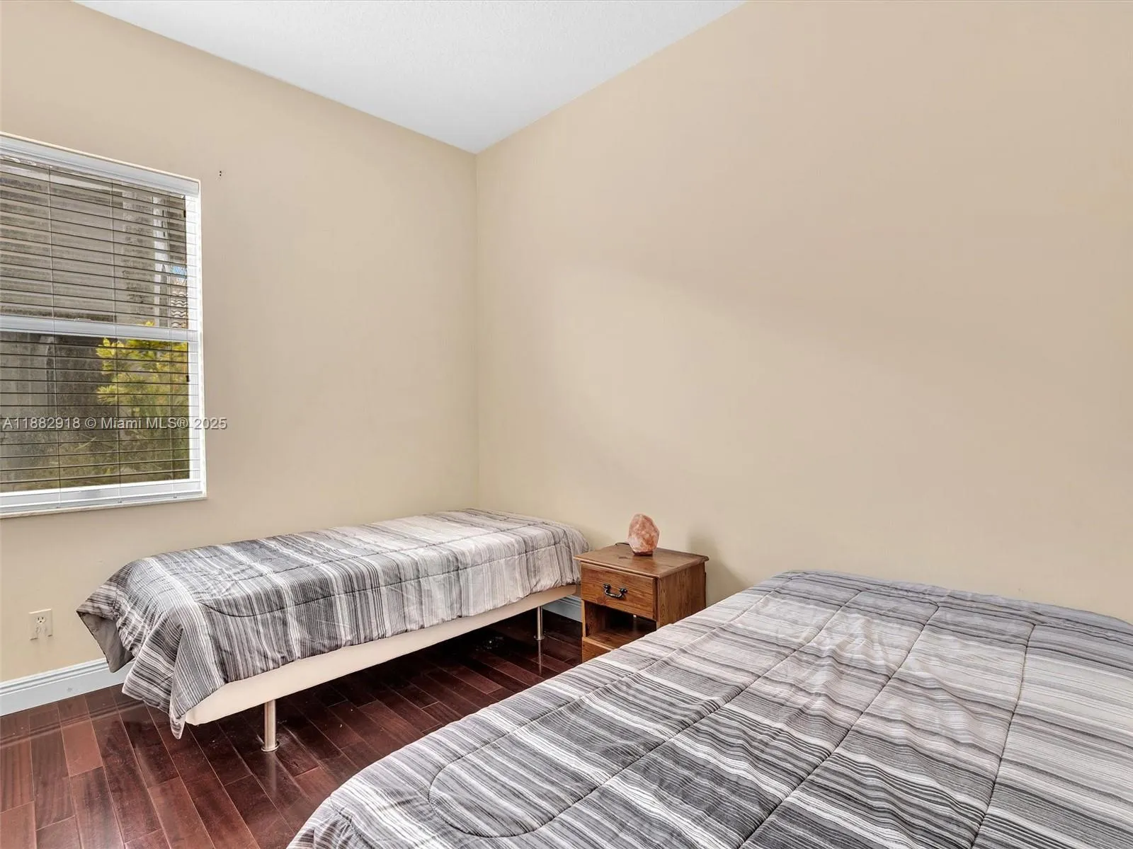 19222 Crystal St