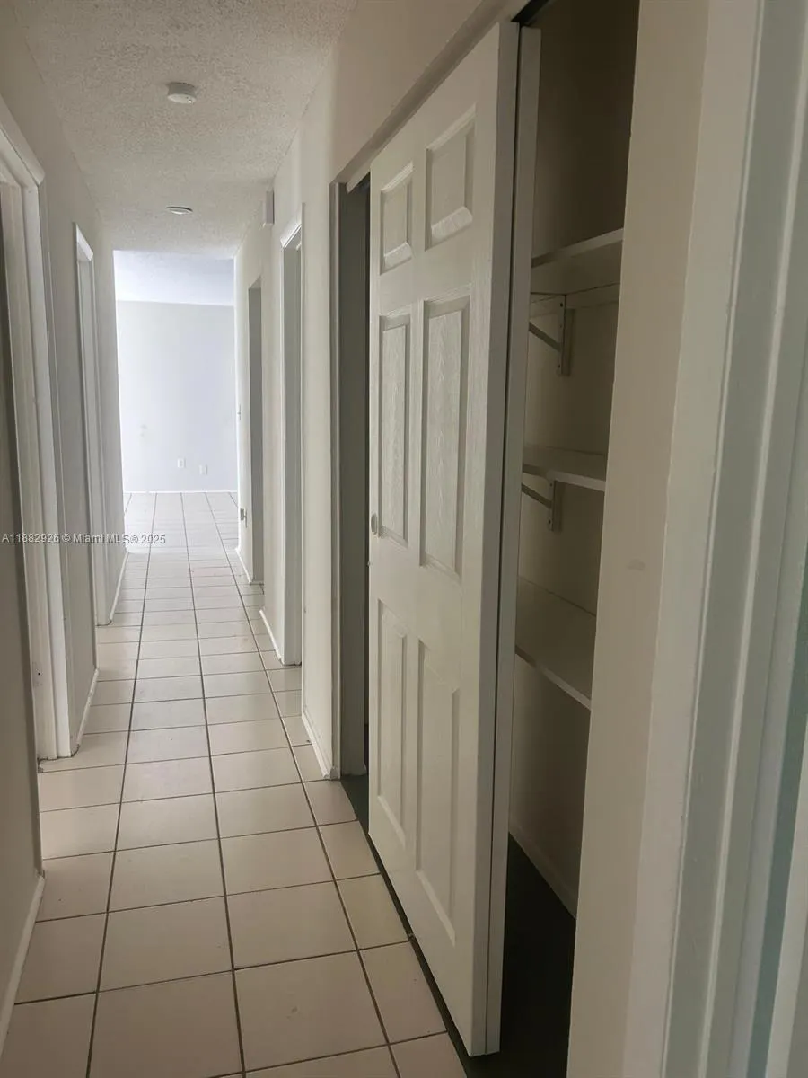 1399 NE Cindy Cir, #1399