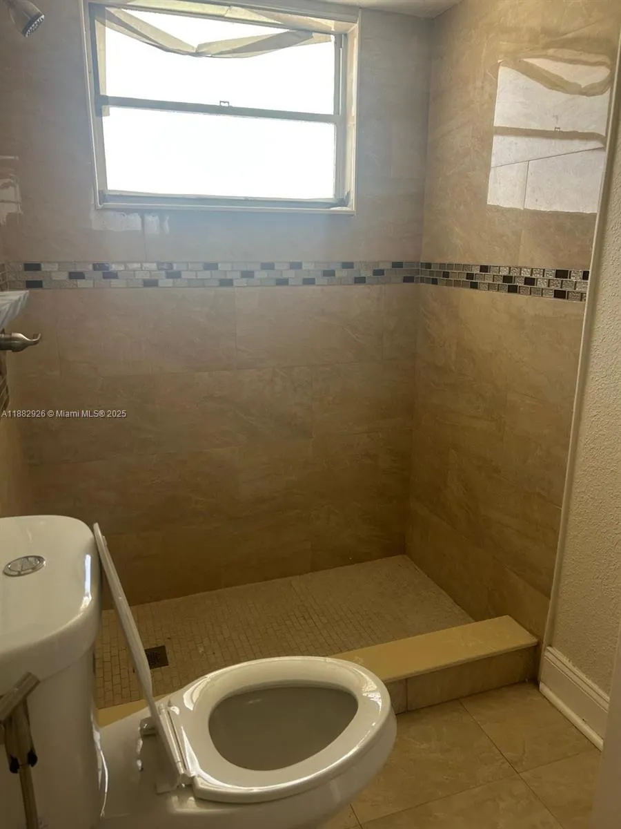 1399 NE Cindy Cir, #1399