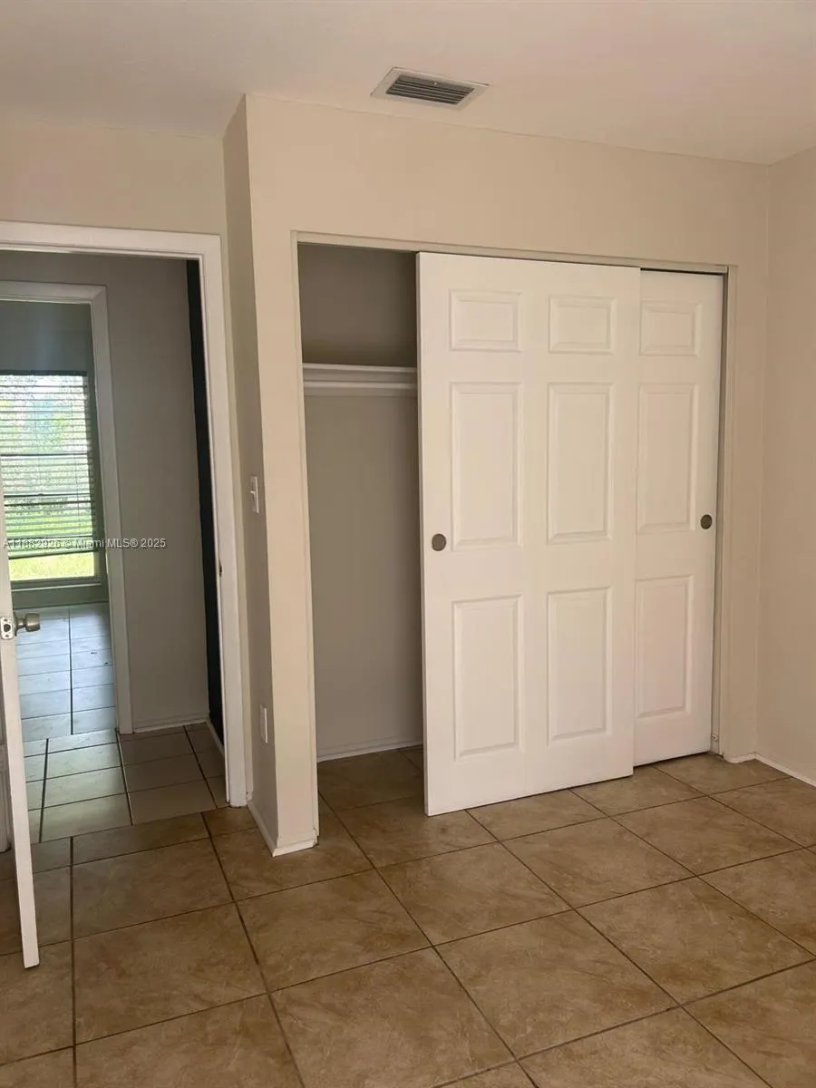 1399 NE Cindy Cir, #1399