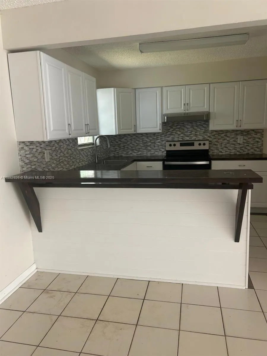 1399 NE Cindy Cir, #1399