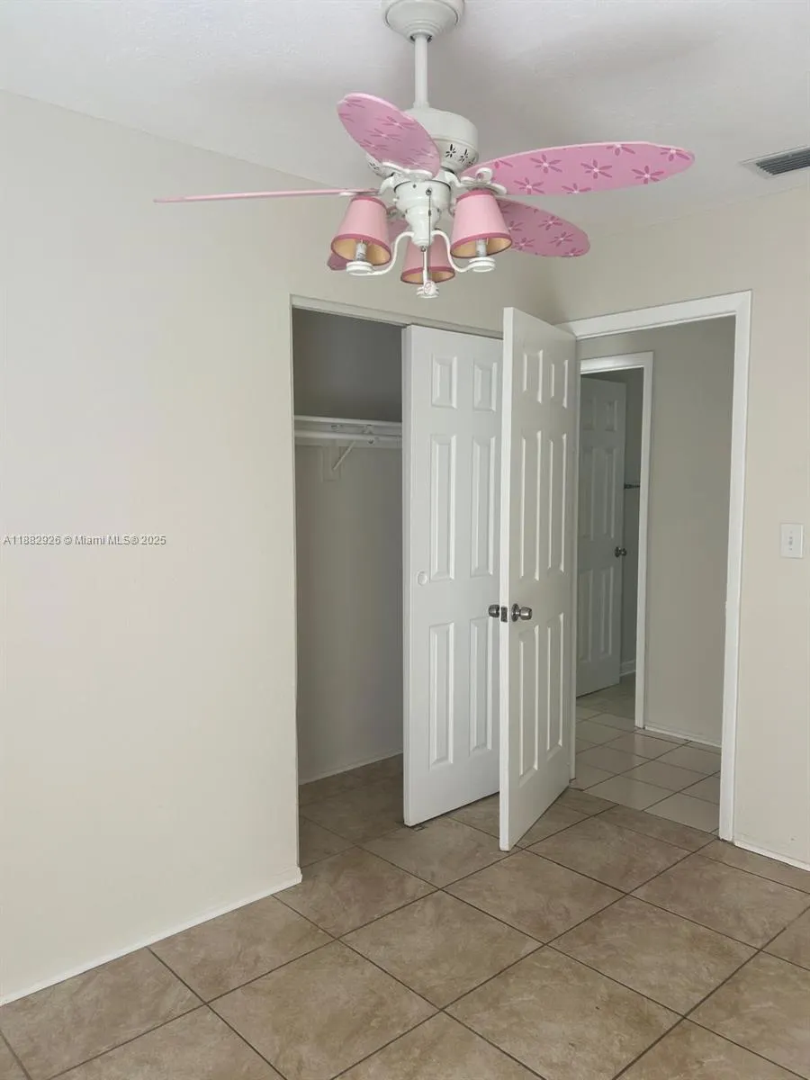 1399 NE Cindy Cir, #1399