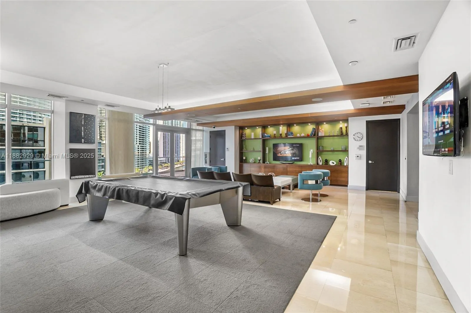 500 Brickell Ave, #1701