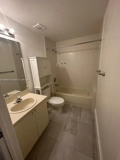 6420 NW 114th Ave, #1335