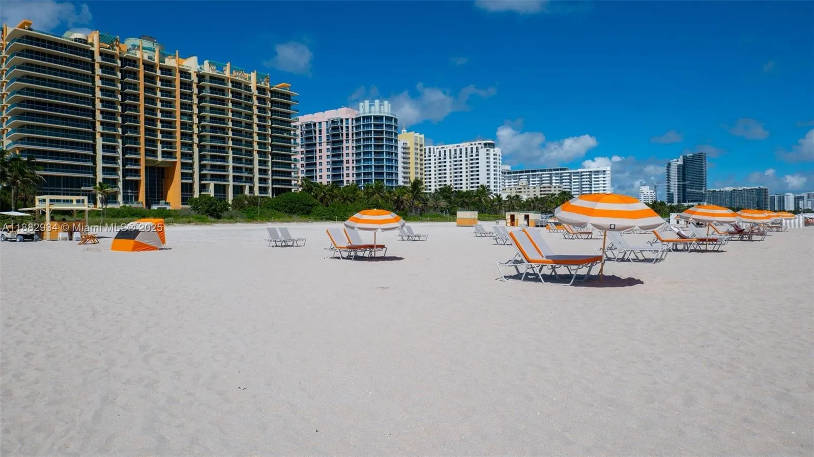 1455 Ocean Dr, #811