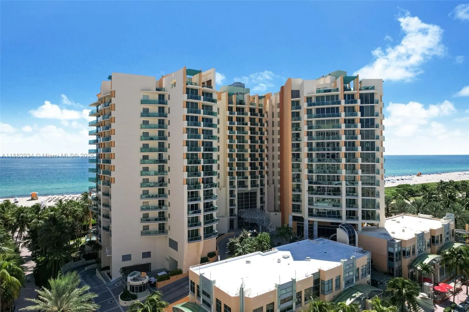 1455 Ocean Dr, #811