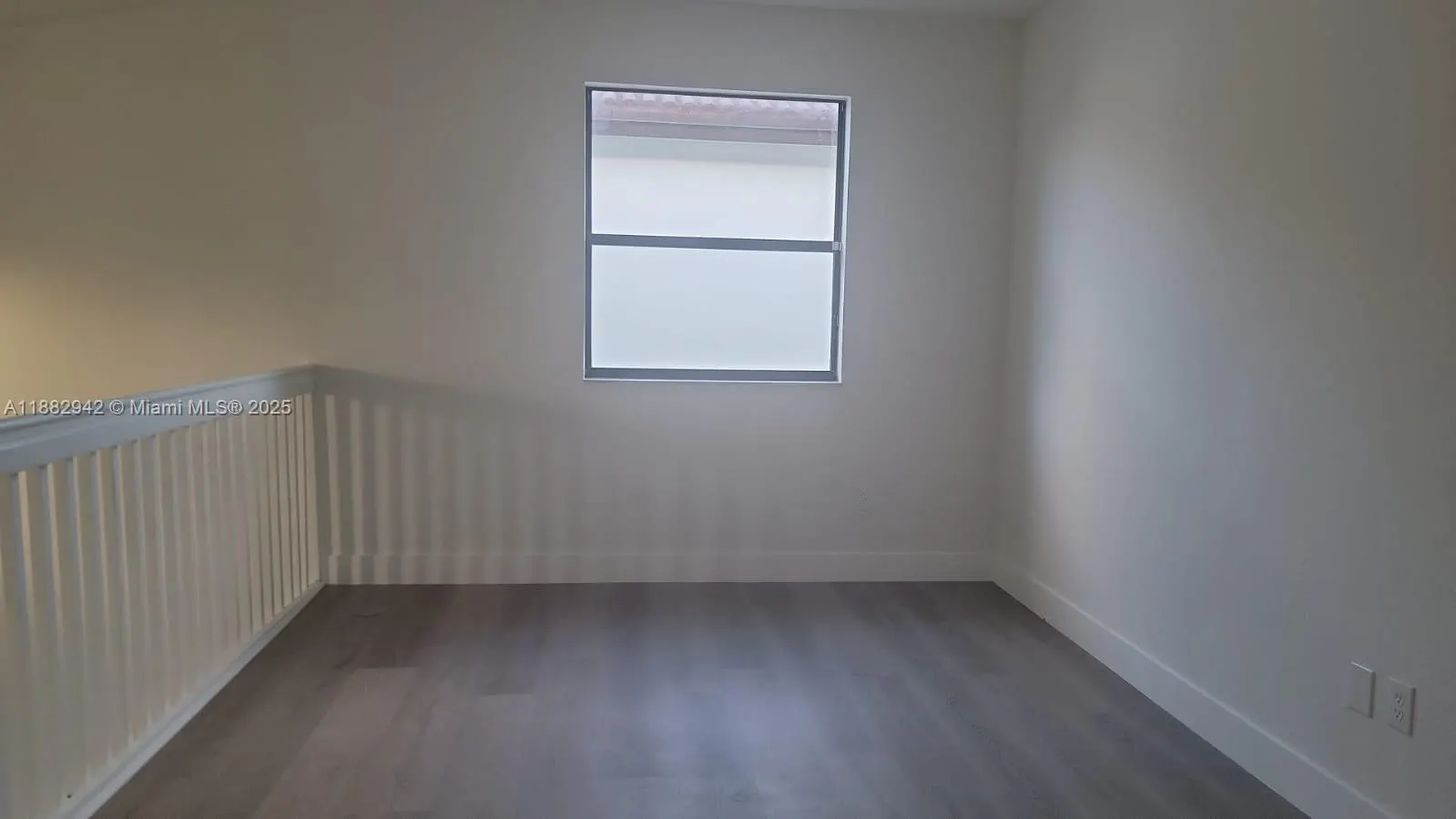 571 SE 37th Pl