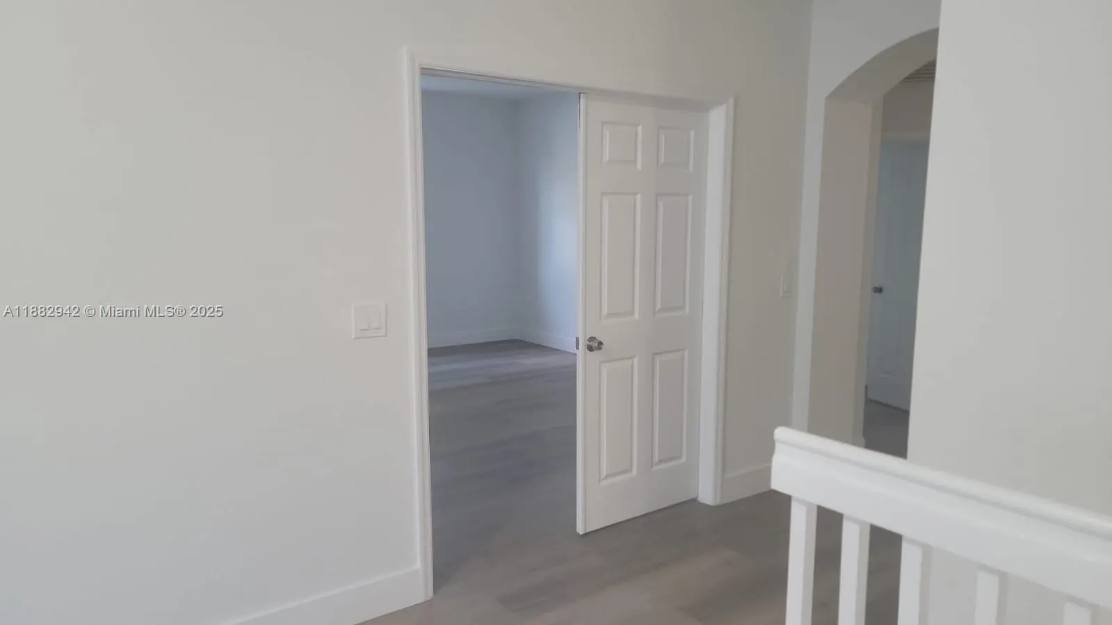 571 SE 37th Pl