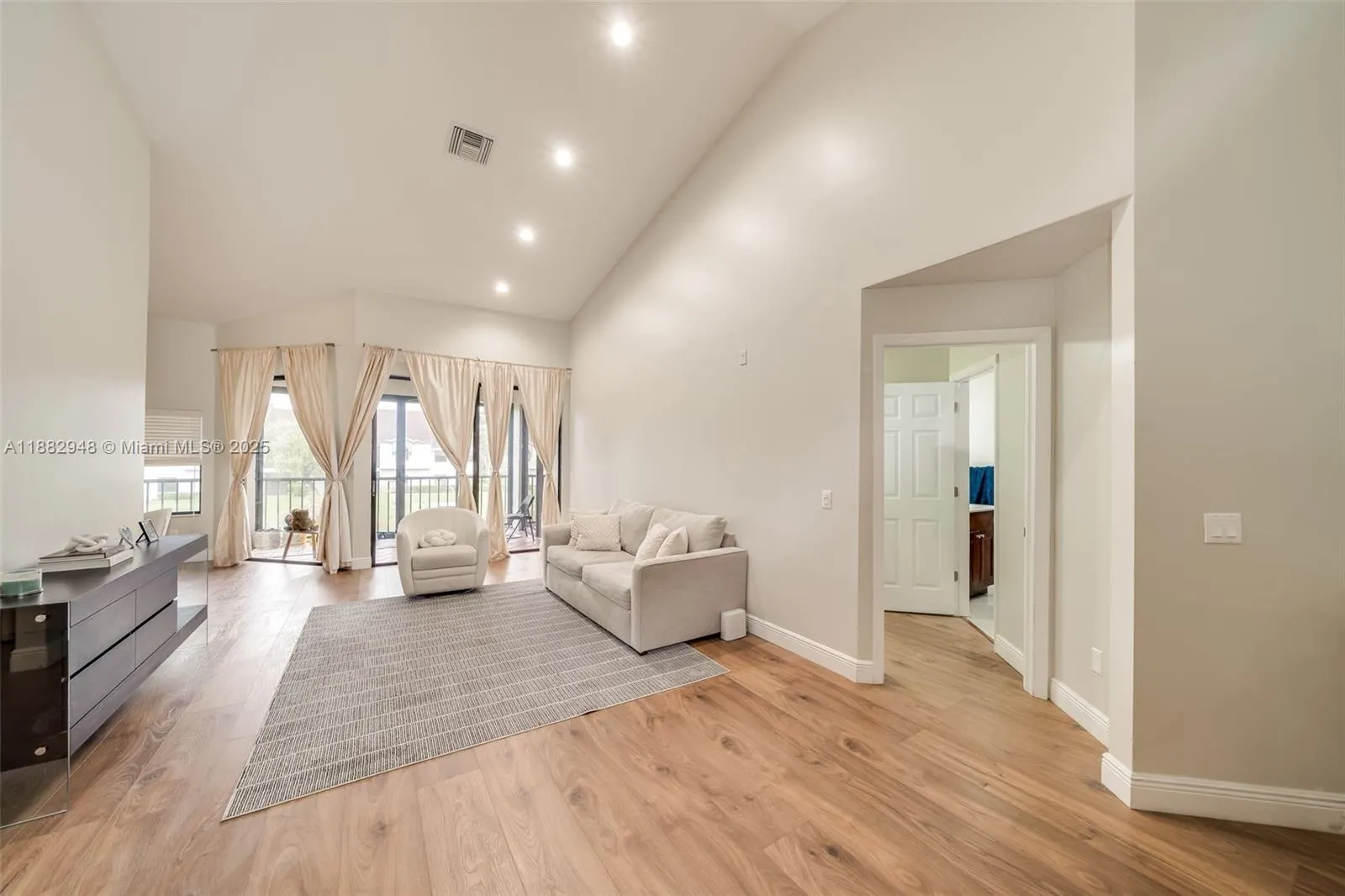 5419 Firenze Dr, #J