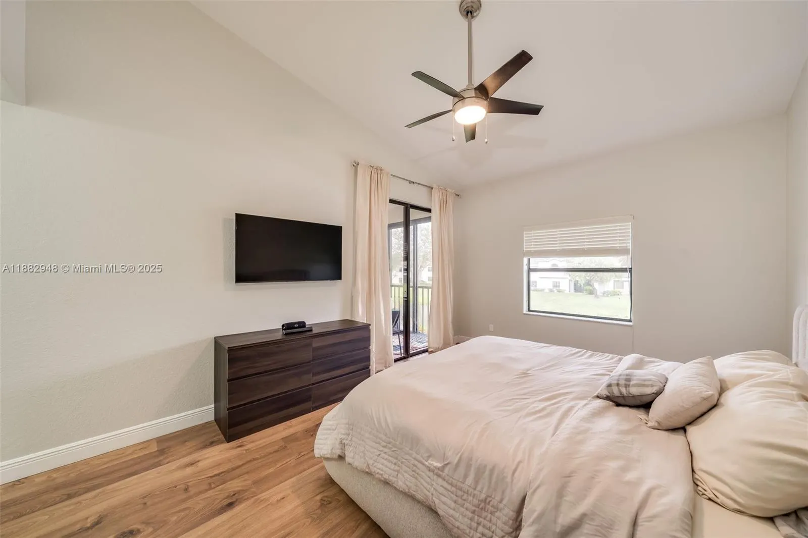 5419 Firenze Dr, #J