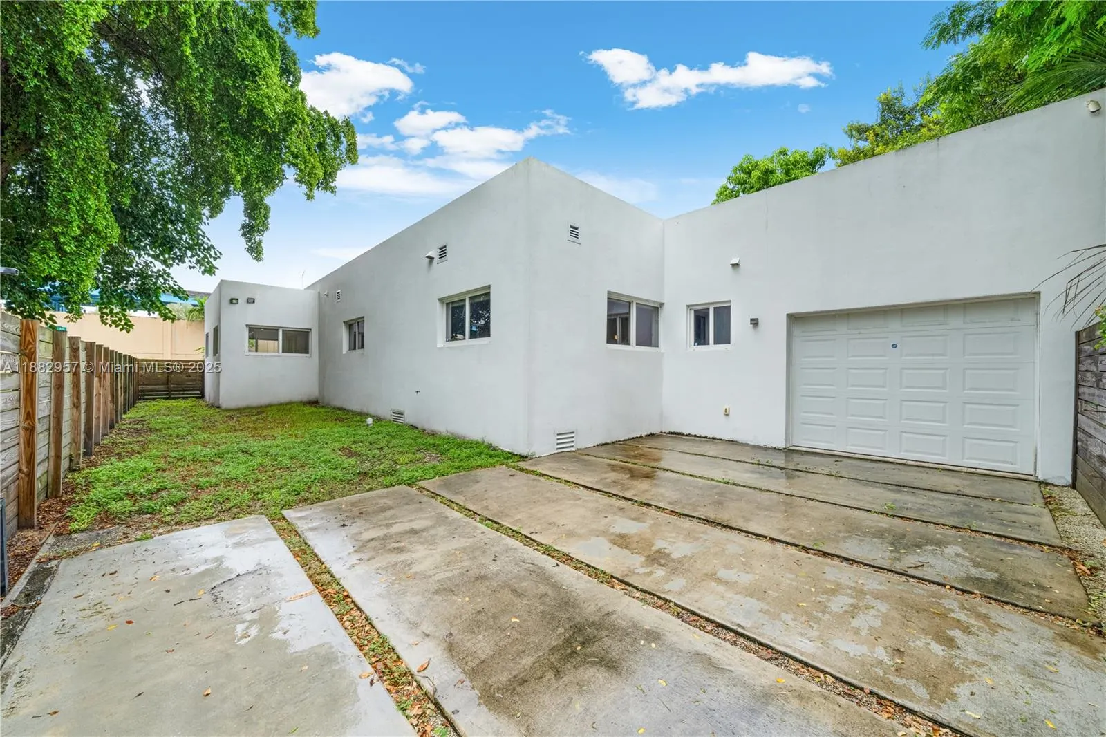 4301 NW 6th Ave
