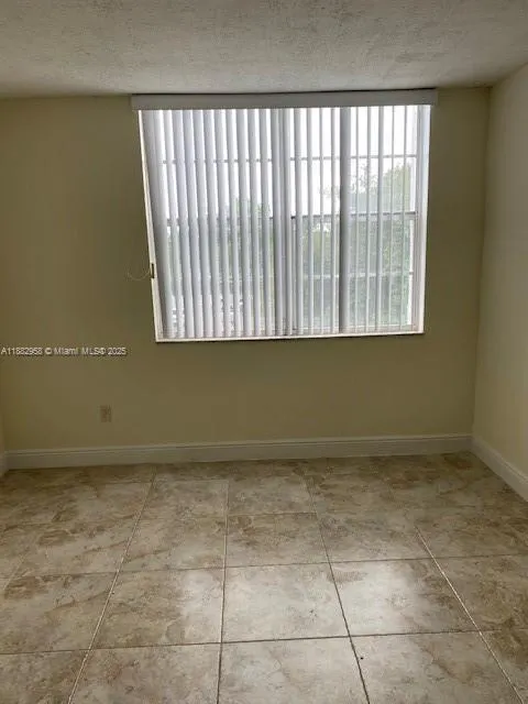 494 NW 165th St Rd, #C-303