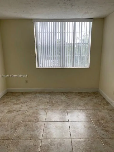 494 NW 165th St Rd, #C-303