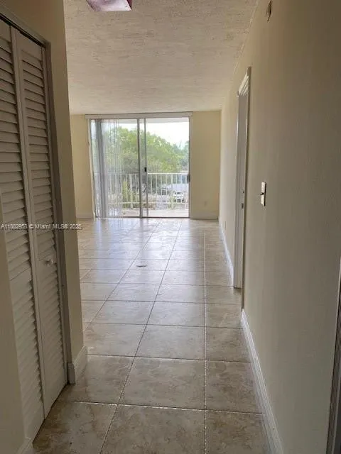 494 NW 165th St Rd, #C-303