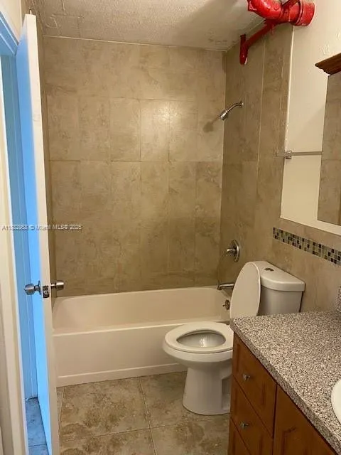 494 NW 165th St Rd, #C-303