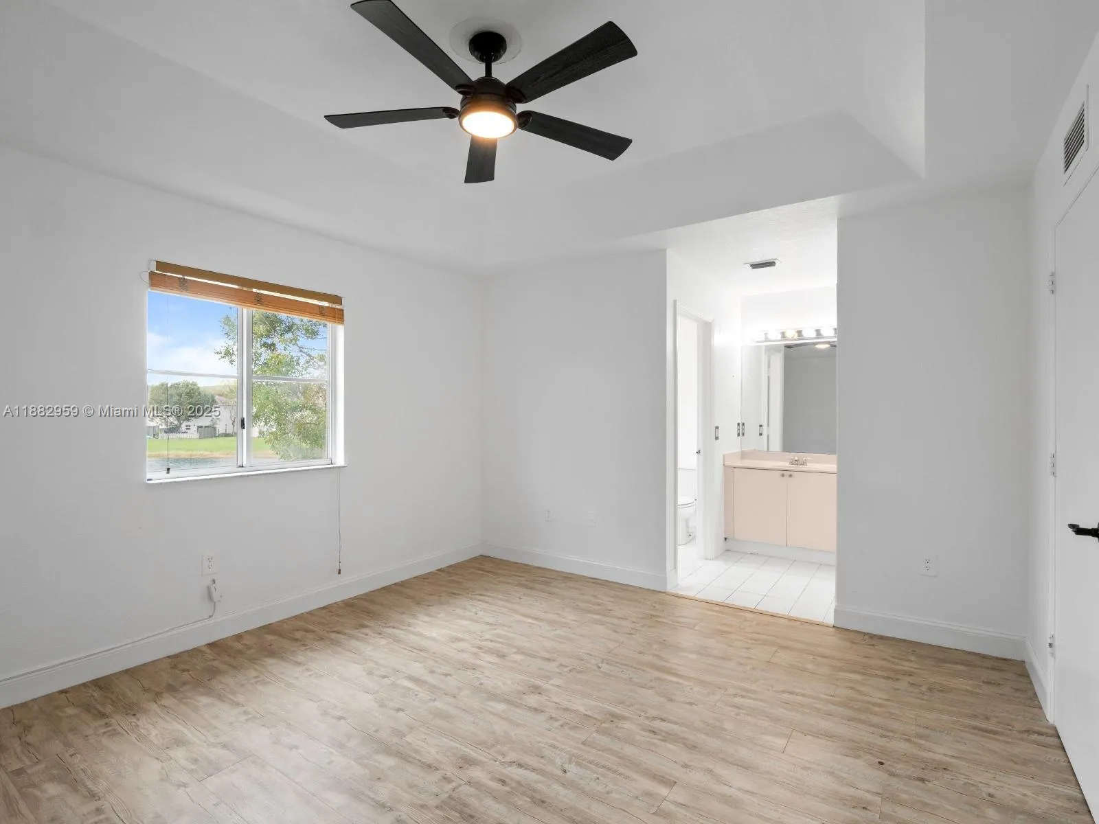 2954 SE 15th Ter