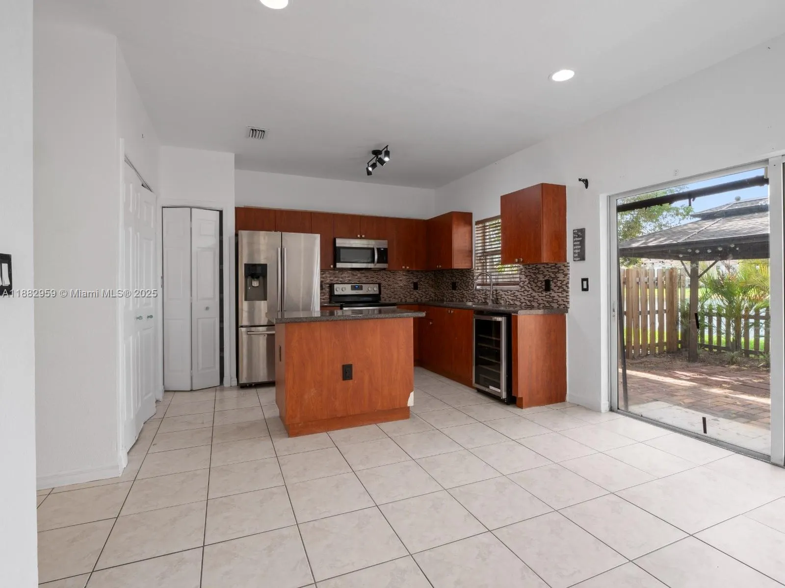 2954 SE 15th Ter